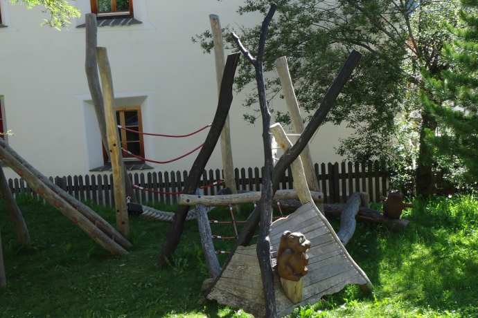 Playground Mulin (oua_63105667_image)