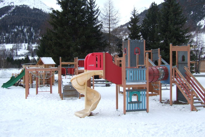 air de jeux école (oua_63105757_image)