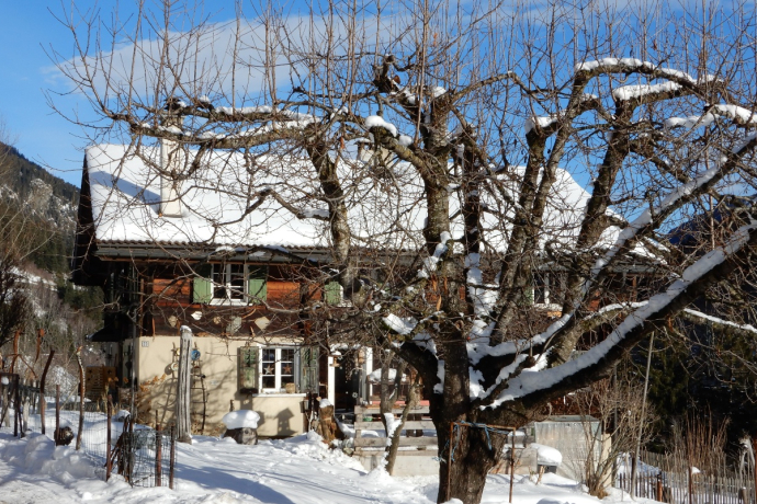 gepflegte alte Häuser in Disla