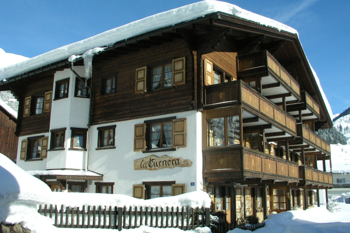 Casa Curnera im Winter