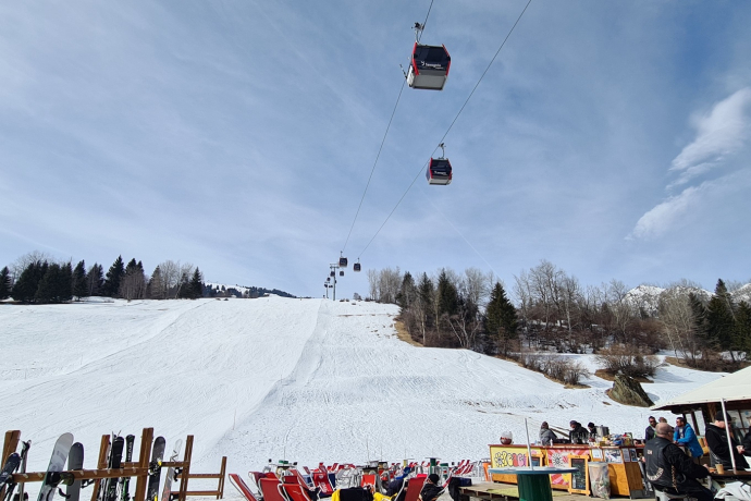James Beach Bar (oua_67022277_image)