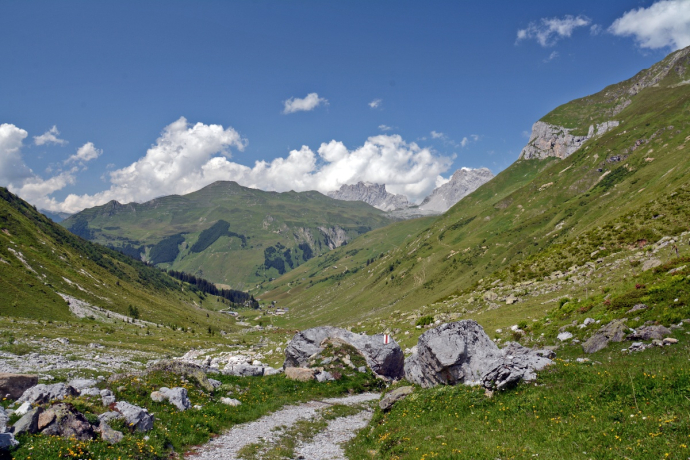 Blick aus dem Gafiental in Richtung Chüenihorn