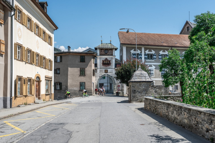 Ilanz at the Obertor. Start and end of our route