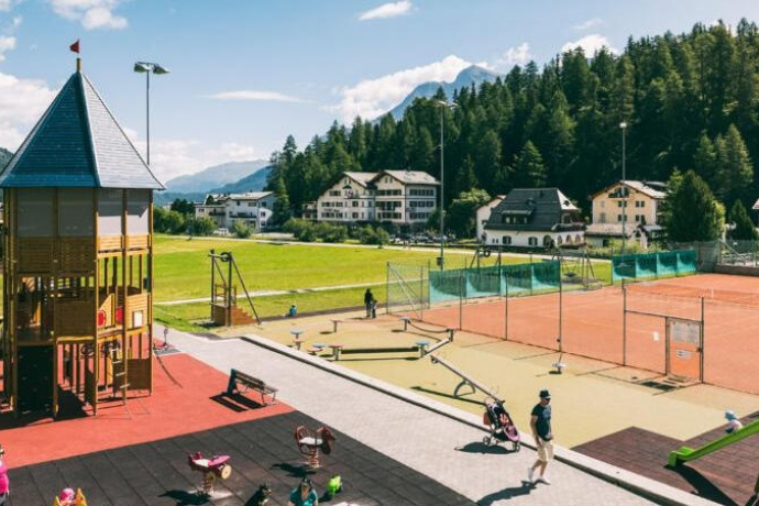 Aire de jeu près et centre sportif Muot Marias (oua_70914955_image)