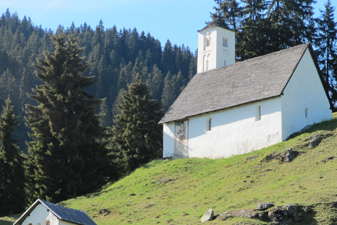 The photo shows the chapel of St. Sievi on the hill The photo shows the chapel of St. Sievi on the hill