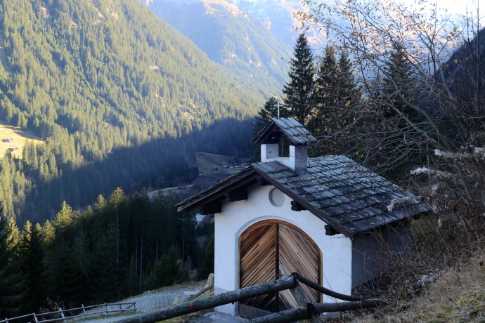 Das Foto zeigt die Kapelle St. Benedikt Crest in Tenigerbad