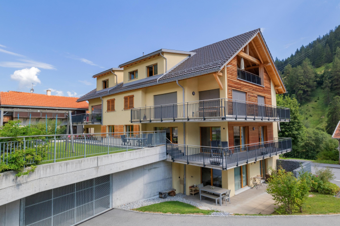 Hausansicht Sommer 1.1