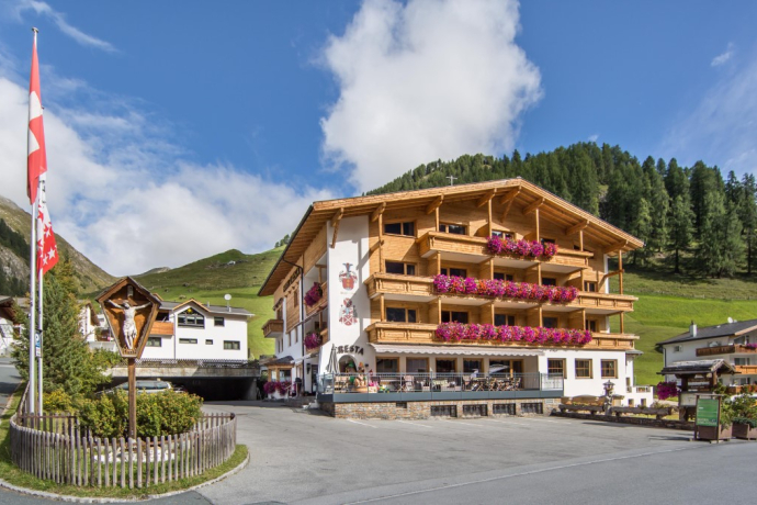 Elektroauto-Ladestation Hotel Cresta (oua_73797343_image)