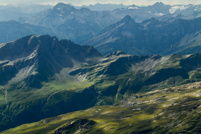 Valserberg with Valserhorn (l.)