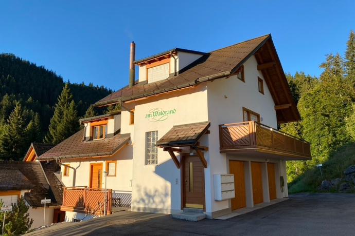 Wohnung am Waldrand (CharmingStay)