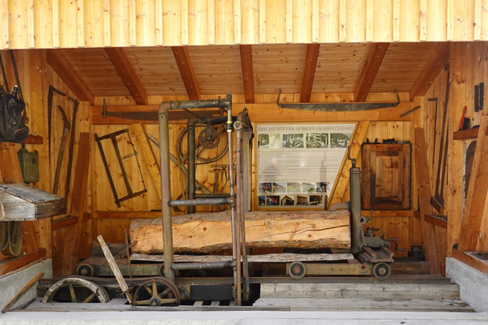 Aufnahme der mobilen Sägerei in Clavadi