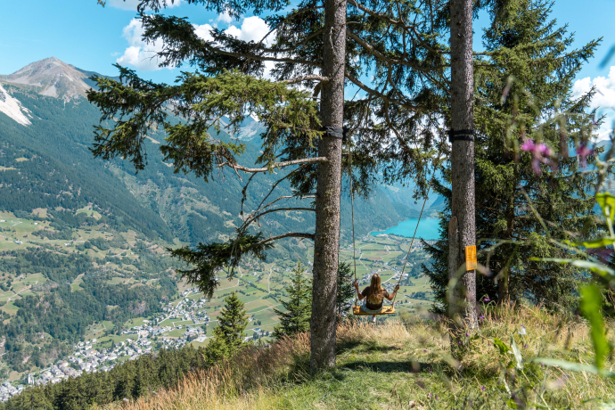 Swing the World - Li Bigori