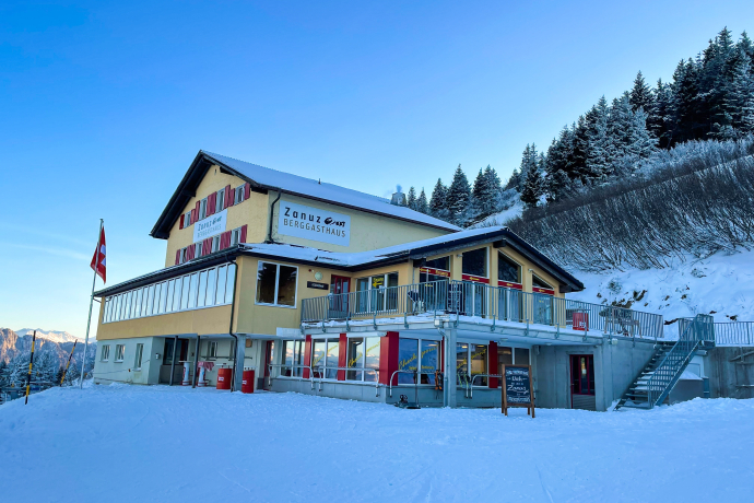 Mountain Inn Zanuz Mountain Inn Zanuz