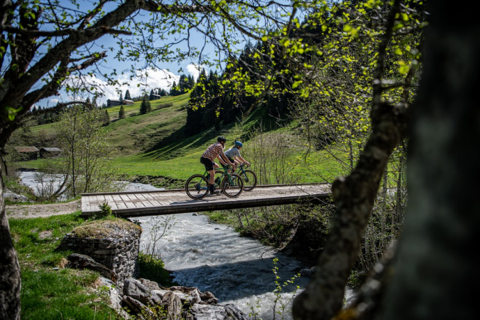 Gravel adventure in the Surselva, Val da Ladral