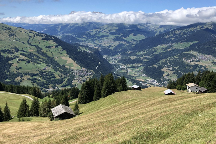 Aussicht in die mittlere Surselva und Ilanz