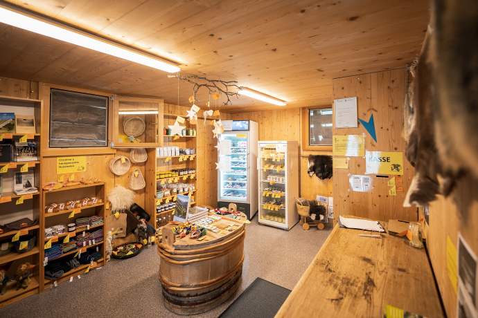 Spensa - self-service shop in Safien Platz