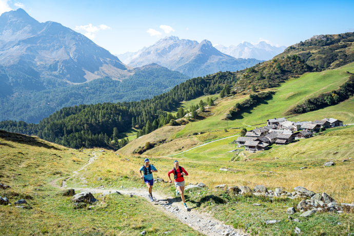 oberhalb Grevasalvas