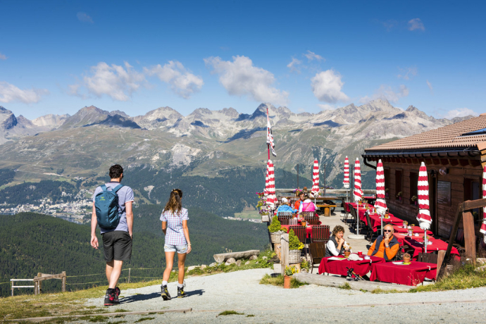 Bergrestaurant Alp Languard (oua_82349965_image) Bergrestaurant Alp Languard (oua_82349965_image)
