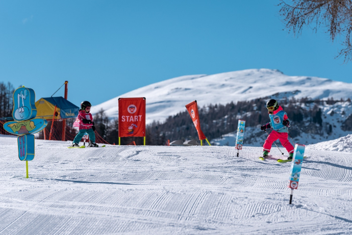 Terrain public pour enfants (oua_82357781_image)