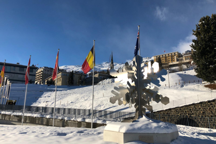 Skulptur 150 Jahre Wintertourismus (oua_82357864_image)