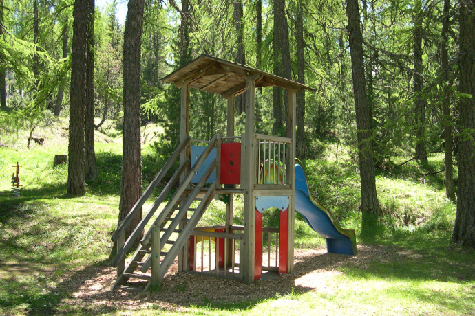 Kinderspielplatz beim Hotel Waldhaus (oua_82358142_image)