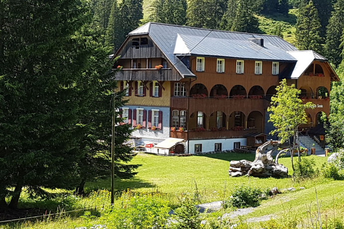 Albergo Kurhaus Sennis Albergo Kurhaus Sennis