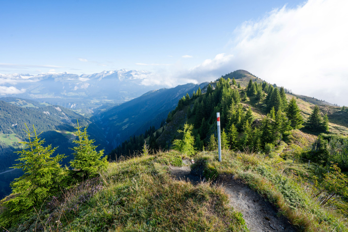 Cresta di Heinzenberger tra Präzer Höhi e Tguma