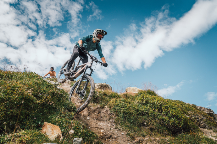 Crest la Siala (10G) (oua_85810562_image)