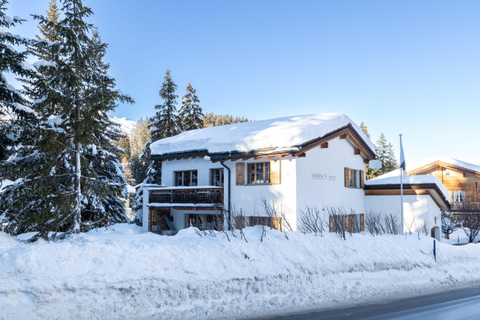 Ferienhaus Schneider, Voa Sporz 66 - 7078 Lenzerhe