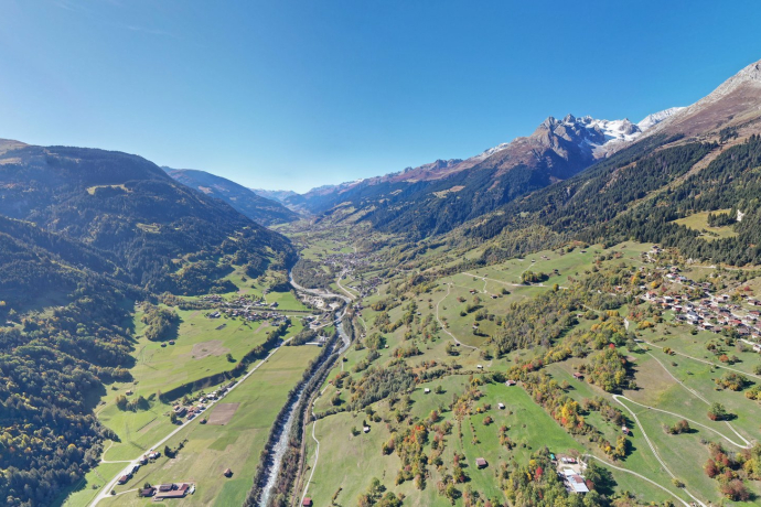 Der Talboden bei Sumvitg und Rabius