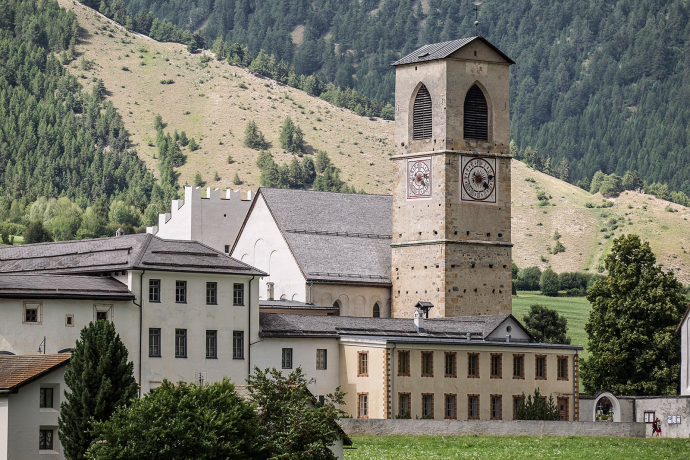 Jakobsweg Graubünden. Stage 1, Müstair - Lü Jakobsweg Graubünden. Stage 1, Müstair - Lü