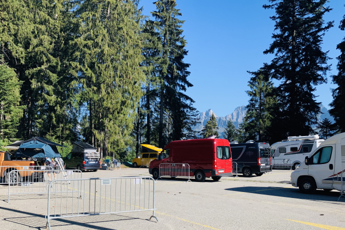 Biker Camping Flumserberg (pns_527d43d9ef6f44f69964f7d3b27223f6)