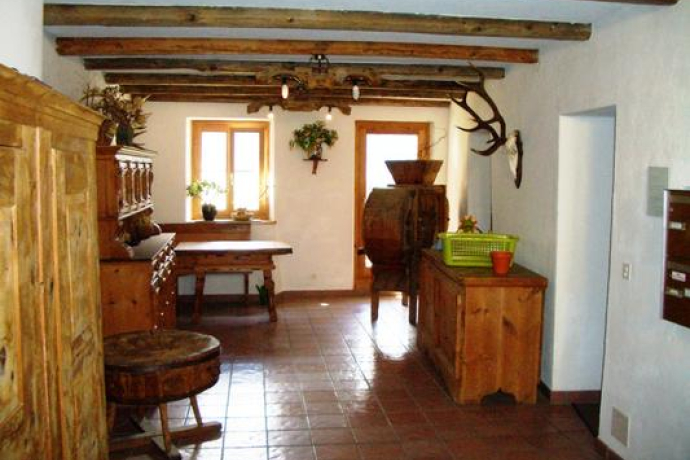 Eingagsbereich des Mehrfamilienhauses