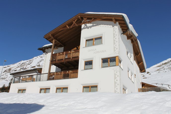 Chasa Adriana (tom_tds00020010516572638_image)