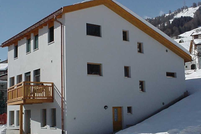 Chasa Mundin im Winter