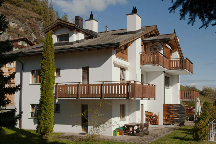 Via Principala 94 Profos House view south-west