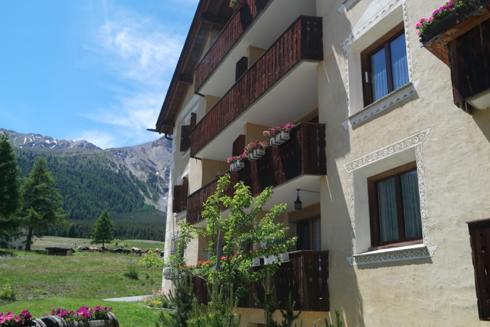 Apartment Chasa Grava 28 (tom_tds00020011282744405_image) Apartment Chasa Grava 28 (tom_tds00020011282744405_image)