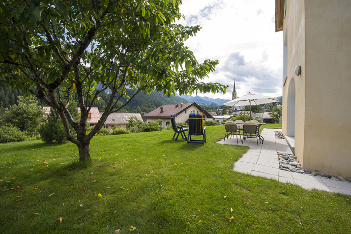 Garten mit Sitzplatz