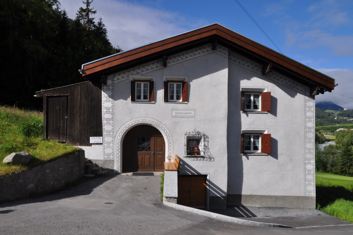 Frontseite des Hauses