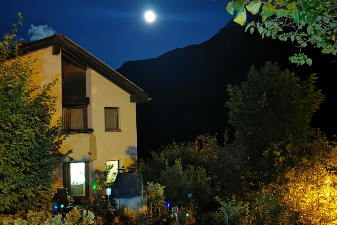 Aussenansicht Nacht