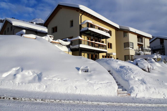 Sonnige Lage und Panoramasicht (Wohnung im Erdgeschoss)