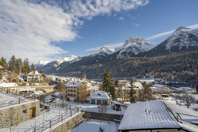 Panoramablick auf die Unterengadiner Bergwelt