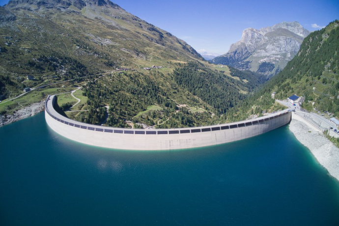 Staumauerbesichtigung Valle di Lei