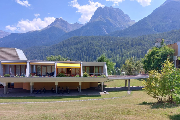 L'appartamento con il baldacchino giallo