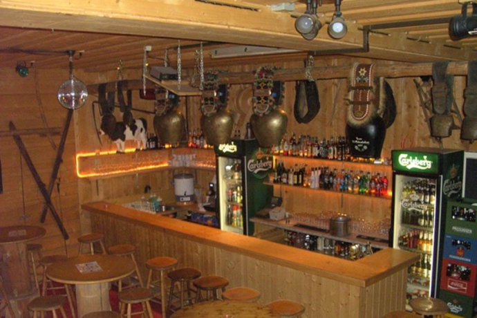 Älpli Bar Molseralp (ctd_0e26b741-5c3a-4557-96d0-8f8efb14963c_image) Älpli Bar Molseralp (ctd_0e26b741-5c3a-4557-96d0-8f8efb14963c_image)