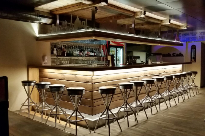 Rock Café (ctd_2a912142-0214-406d-afd4-e9897de3f610_image)