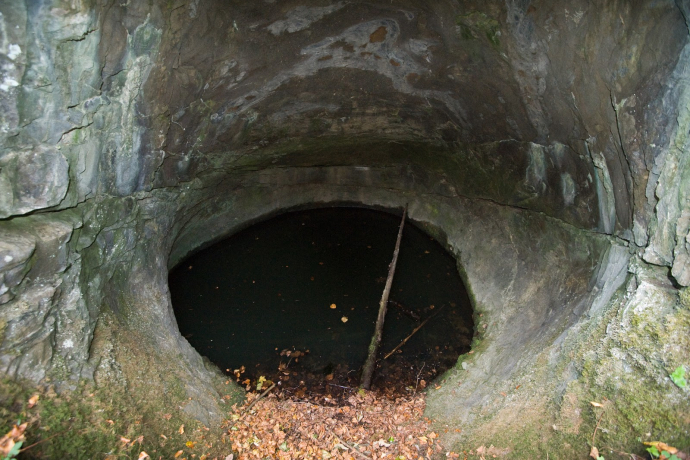 Ughürig Brunne (ctd_567bc115-cc50-45c3-853a-d9b470ab5aaa_image) Ughürig Brunne (ctd_567bc115-cc50-45c3-853a-d9b470ab5aaa_image)