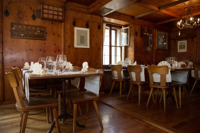 Restaurant Falknis (ctd_5bdb76a8-e8e1-4248-93df-cbd537e75258_image) Restaurant Falknis (ctd_5bdb76a8-e8e1-4248-93df-cbd537e75258_image)