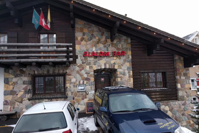 Slalom Bar Flumserberg (ctd_6ac24ebb-5922-4166-aab0-1a068457159c_image)