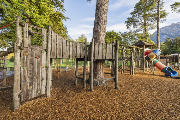 Spielplatz Giessenpark (ctd_75c37766-77d9-4d51-9892-fcecf2a2f1e5_image)